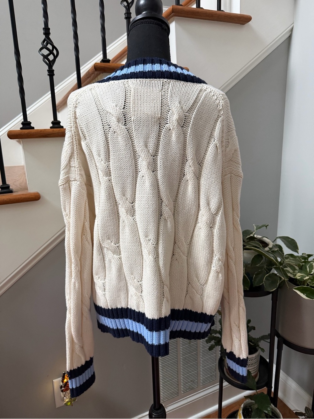 Cream & Blue Cropped Cable Knit V-Neck Varsity Sweater - Picture 7 of 8